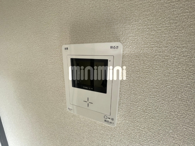 セキュリティ　モニター付きで来客確認ができます。