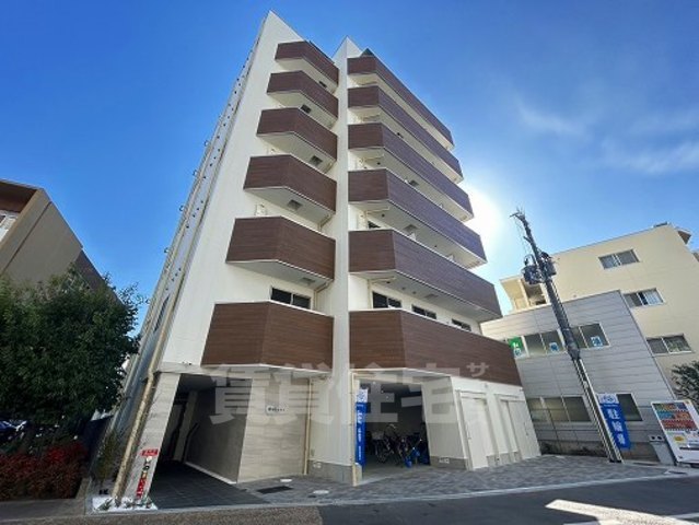 【シャンブル門真の建物外観】