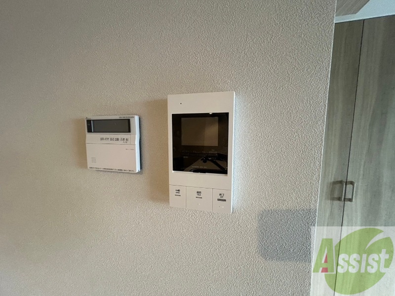 セキュリティ　ＴＶモニター付インターホンです。来客者の顔が見えるので安心！