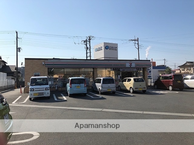 コンビニ　セブンイレブン（コンビニ）まで996m