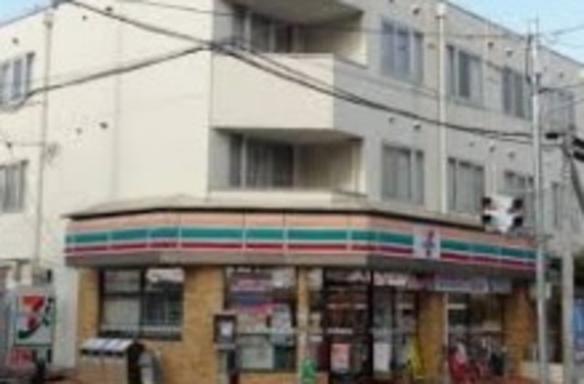 コンビニ　セブンイレブン市川行徳店（コンビニ）まで672m