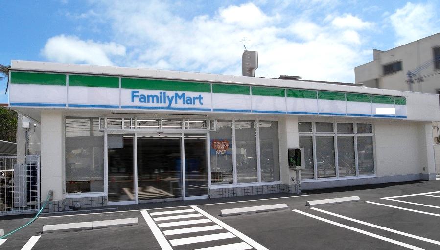 コンビニ　ファミリーマート伊川谷インター東店（コンビニ）まで201m