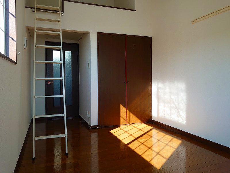 居室・リビング　モデル