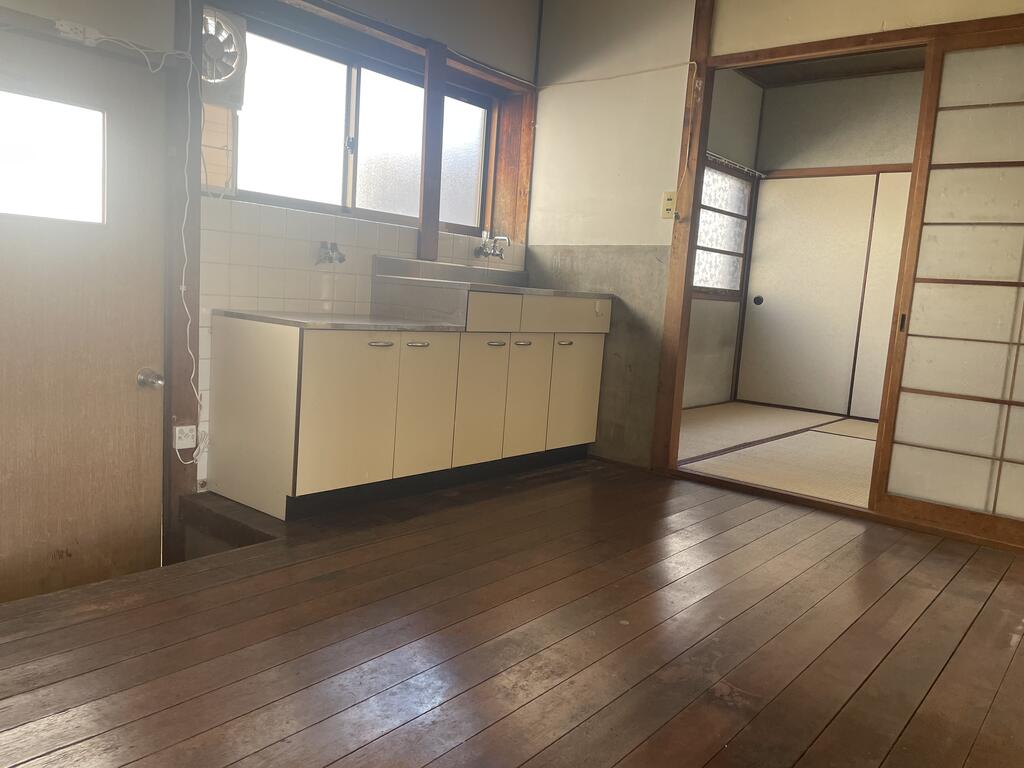 連島町連島岡本貸家のキッチン写真