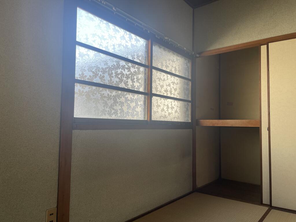連島町連島岡本貸家の内装写真