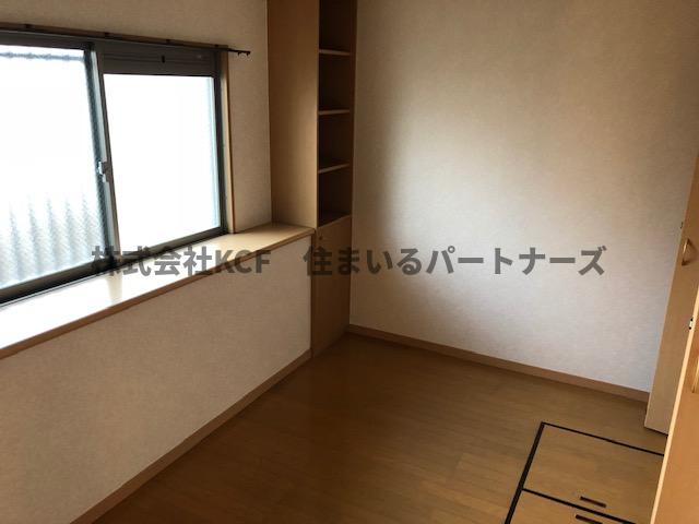 その他部屋・スペース　使い勝手のいい寝室です