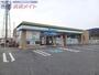 コンビニ　ファミリーマート伊賀三田店（コンビニ）まで351m