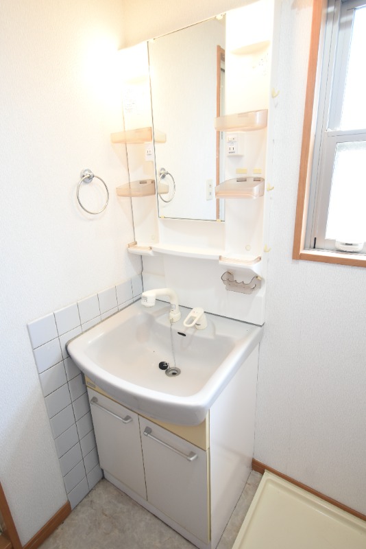 洗面設備　シャンプードレッサー