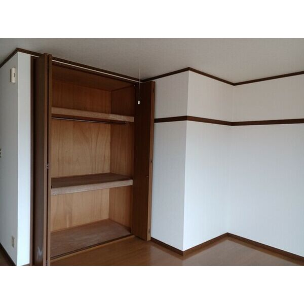 収納　同タイプの部屋の写真です。