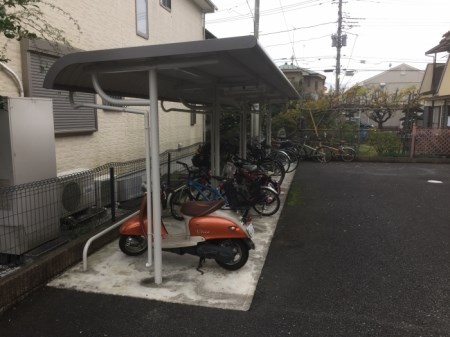 その他共有部分　屋根付き駐輪場です。