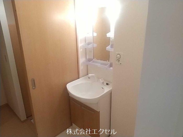 洗面設備　同建物別室の写真です。