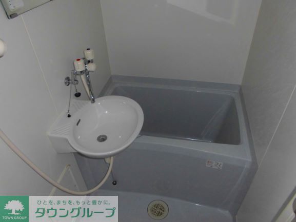バス・シャワールーム　バス・トイレ別