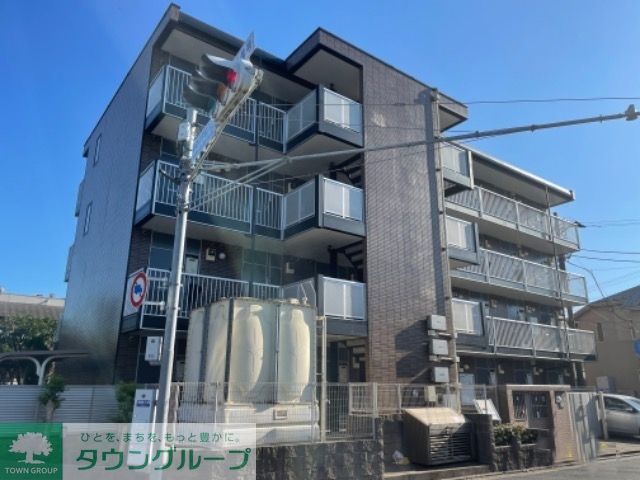 建物外観　2022年11月に外壁塗装いたしました。