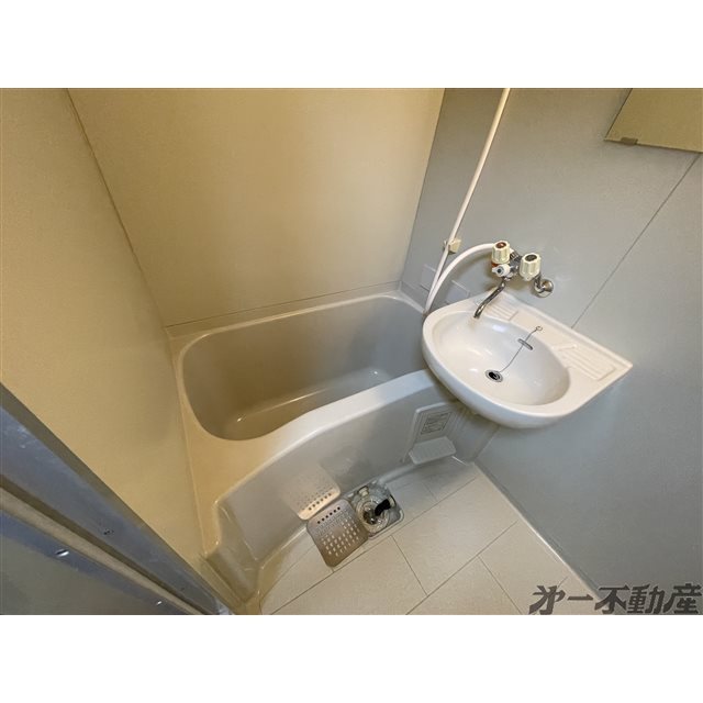 バス・シャワールーム　浴室