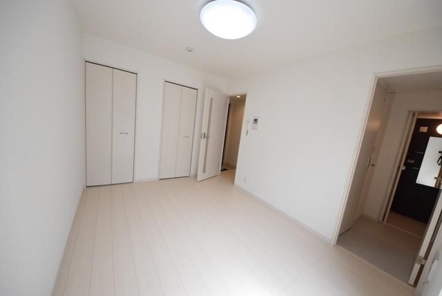 居室・リビング　明るい居室