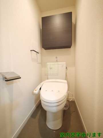 トイレ　ロアール四谷