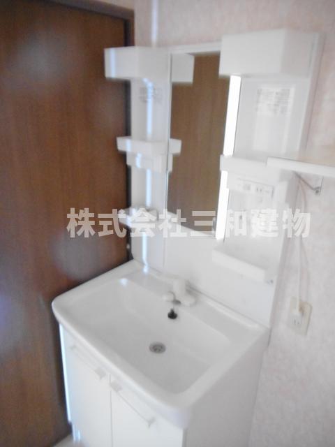 洗面設備　同タイプ別室参考写真