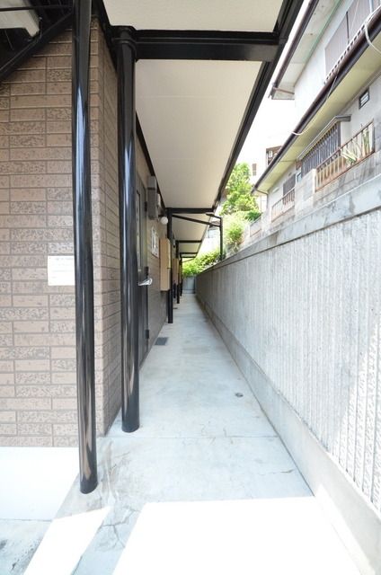 エントランス　★お部屋探しは株式会社タウンハウジング東京まで★