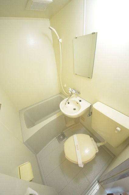 バス・シャワールーム　★お部屋探しは株式会社タウンハウジング東京まで★