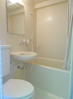 バス・シャワールーム　日々の暮らしに欠かせないお風呂です