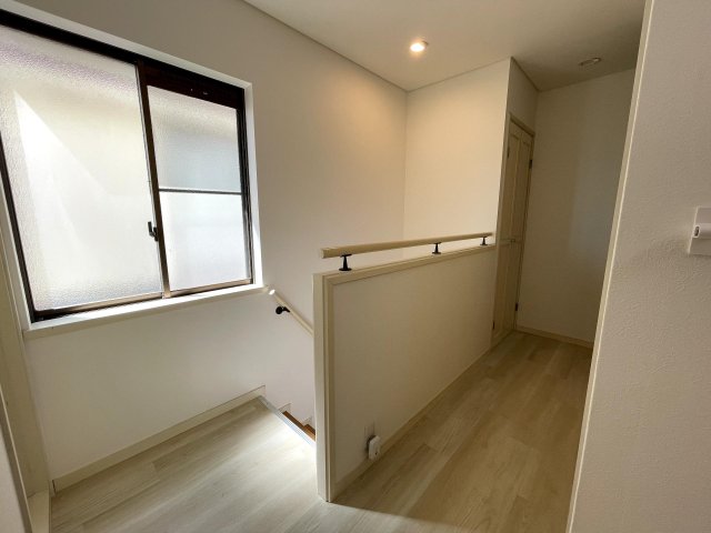 その他　２Ｆ廊下、人感センサー照明