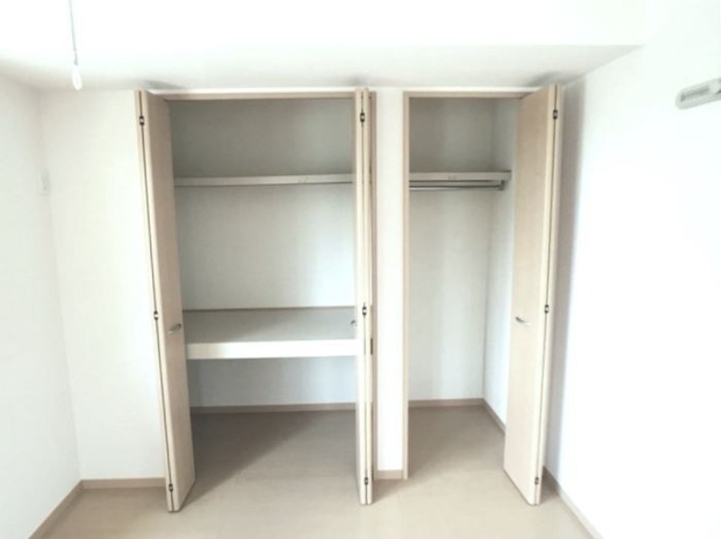 収納　図面と現状に相違がある場合には現状を優先