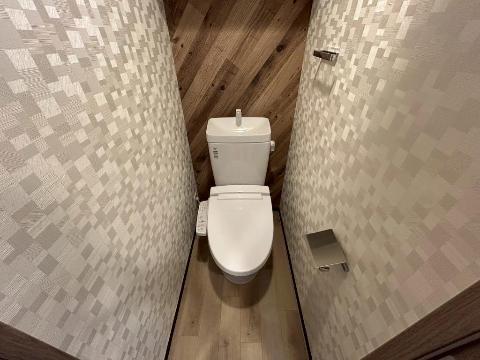 トイレ　シャワー付トイレ