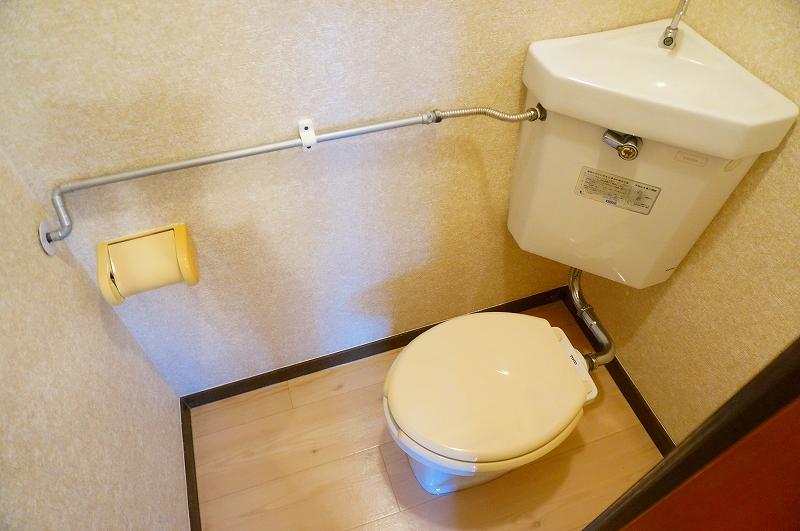 トイレ　トイレ