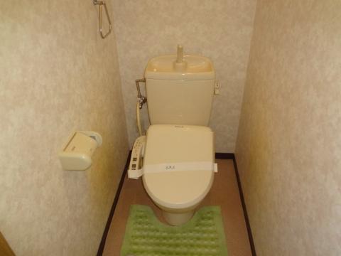 トイレ　シャワー付トイレ