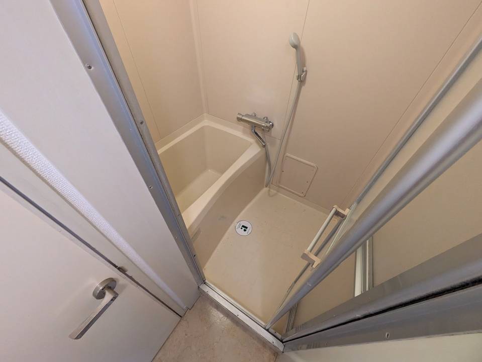 バス・シャワールーム　浴室