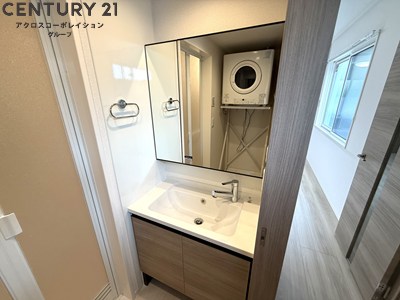 洗面設備　独立洗面化粧台付きでおすすめです！