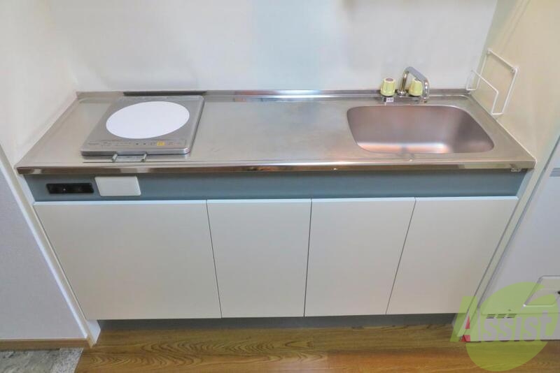 キッチン　ＩＨが付いておりますのですぐお料理出来ます。