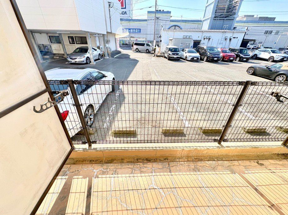 バルコニー　庭