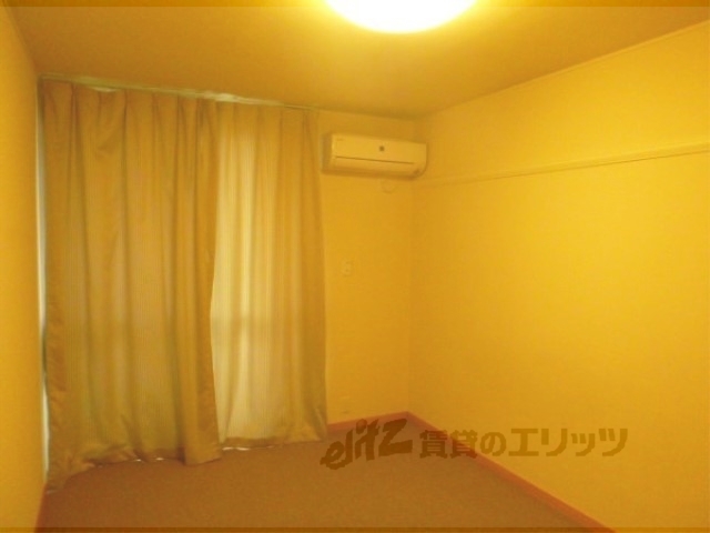 居室・リビング　洋室