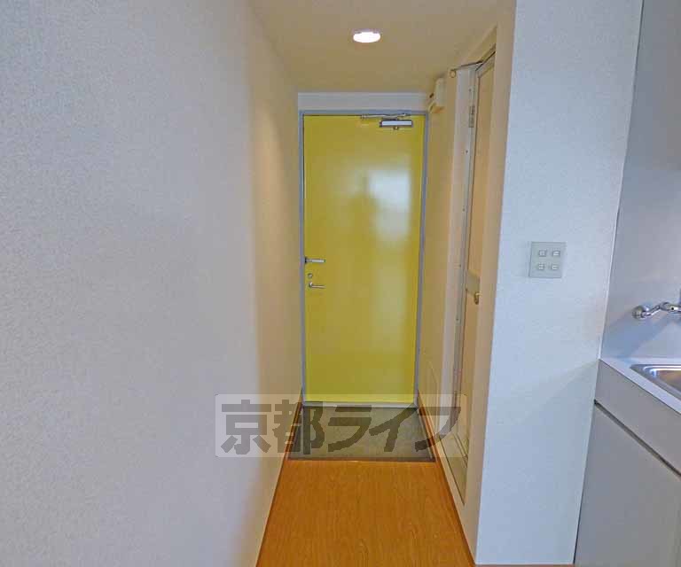 玄関　玄関です。