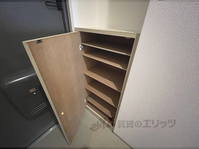 収納　下駄箱