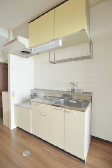 キッチン　※別号室の写真です。