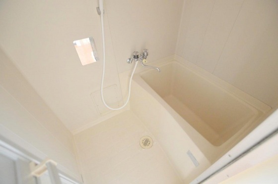 バス・シャワールーム　※別号室の写真です。