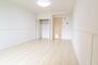 その他部屋・スペース　白を基調とした明るい室内