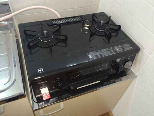 キッチン　２口ガスキッチン