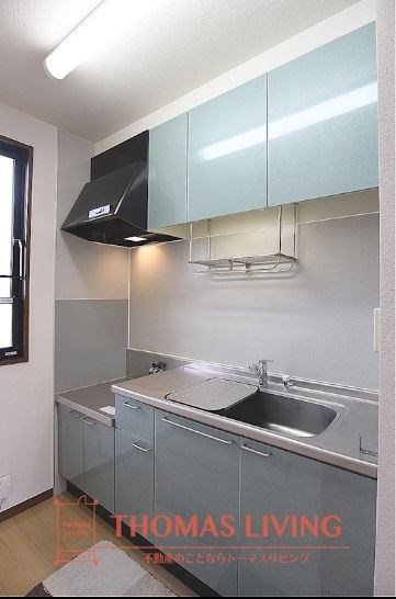 キッチン　同建物別部屋写真をご参照ください。