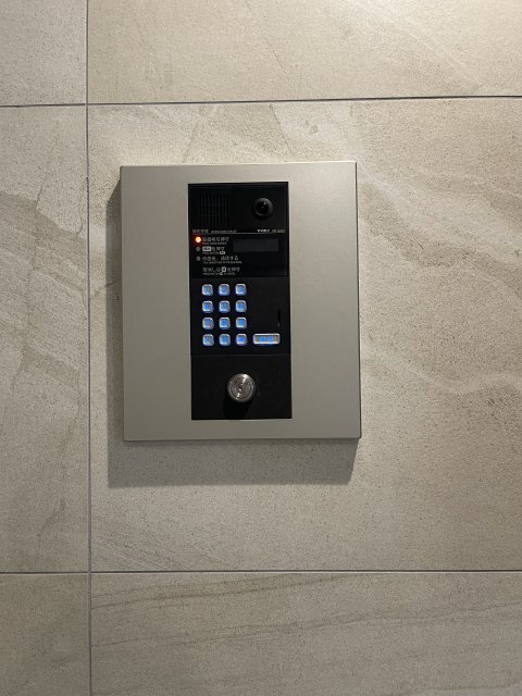 セキュリティ　同物件別号室の写真です。