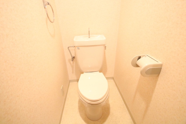 トイレ　別室の参考写真です。※現況優先