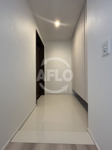 玄関　シエリアタワー大阪堀江　玄関