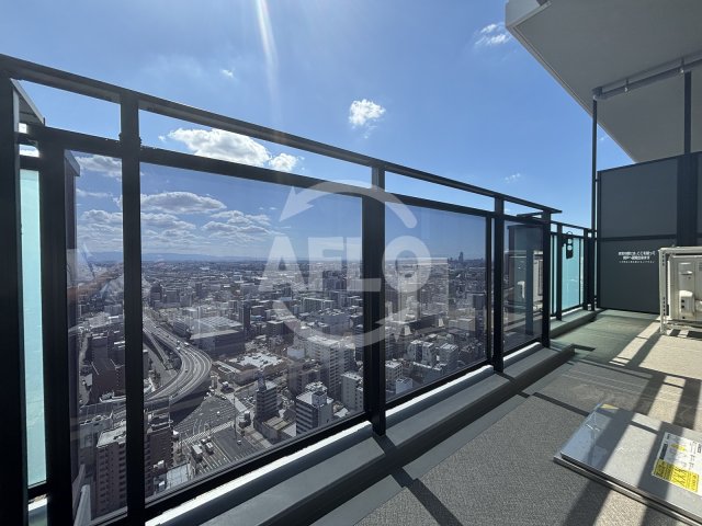 バルコニー　シエリアタワー大阪堀江　バルコニー