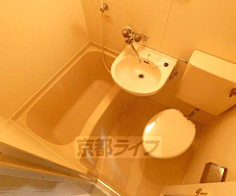 バス・シャワールーム　ユニットバスです。