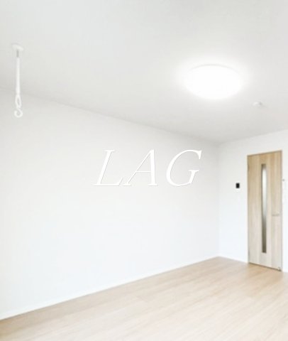 居室・リビング　洋室のお部屋です。（同仕様です。）