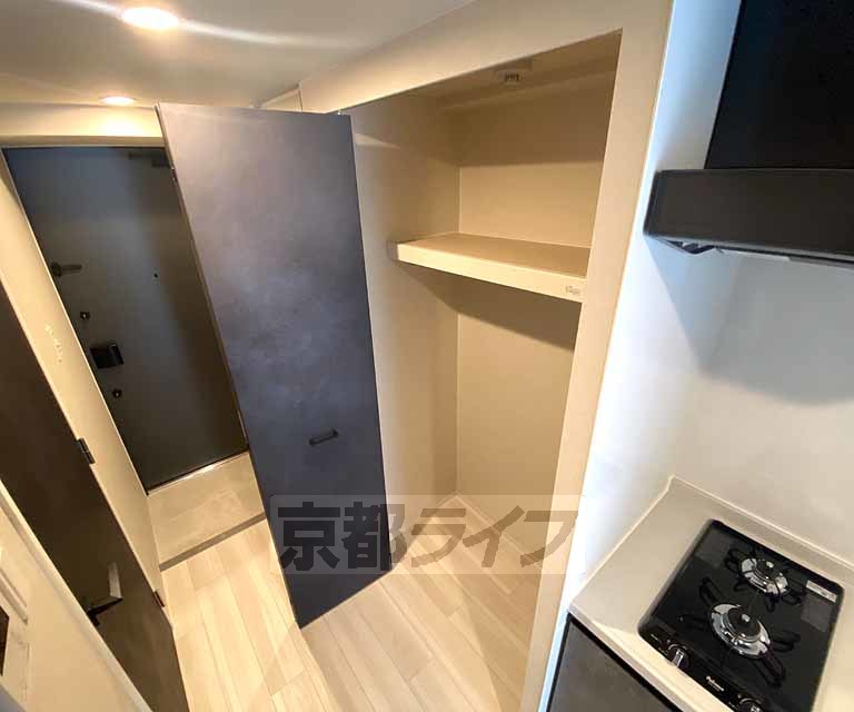 収納　雑貨などが収納できます。