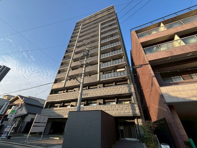 建物外観　プレサンス名古屋グロウ