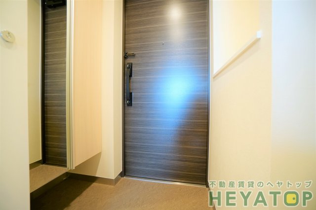 玄関　シューズボックス付き玄関